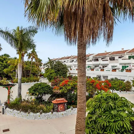 Blue Waters With Heated Pool Daire