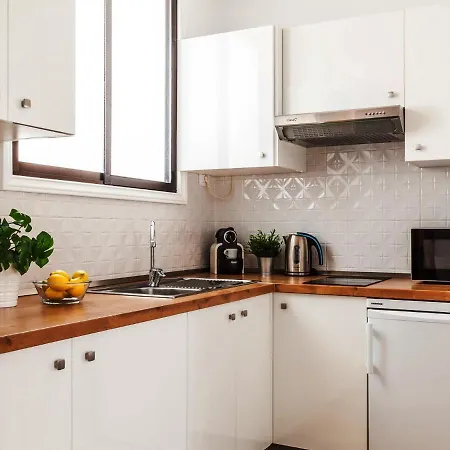 Blue Waters With Heated Pool Apartment *