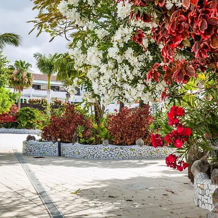 Apartman Blue Waters With Heated Pool